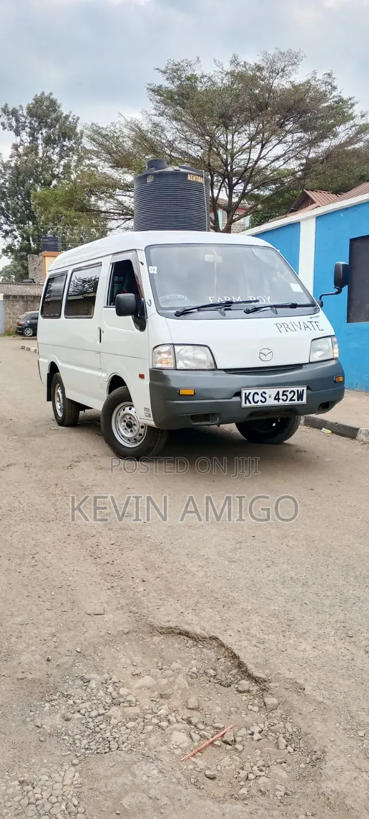 Mazda Bongo 2011 White