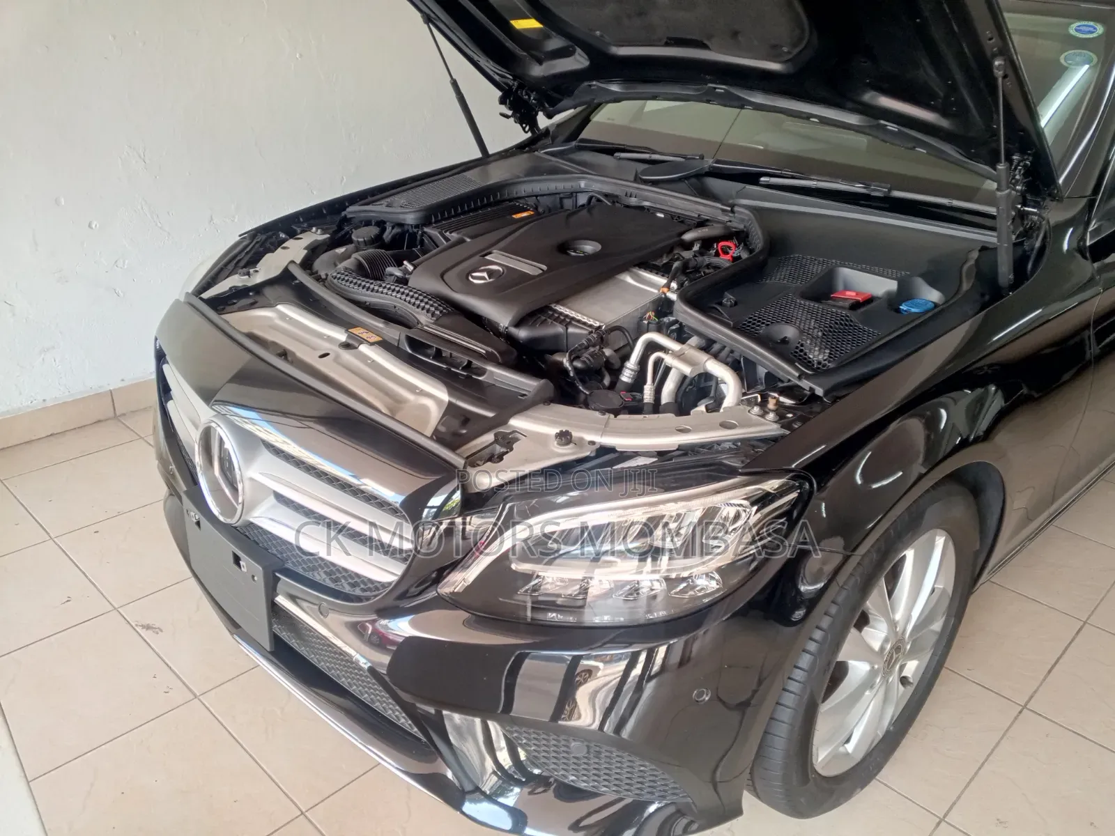 Mercedes-Benz C180 2018 Black