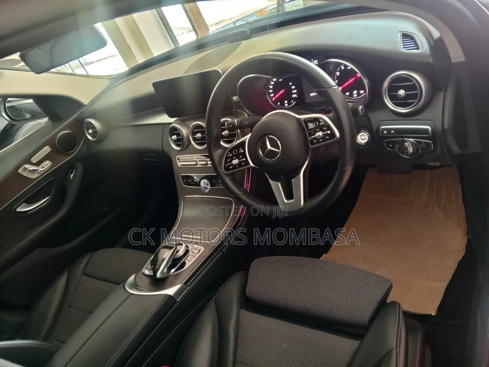 Mercedes-Benz C180 2018 Black