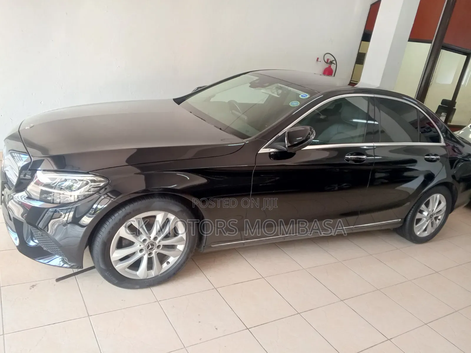 Mercedes-Benz C180 2018 Black