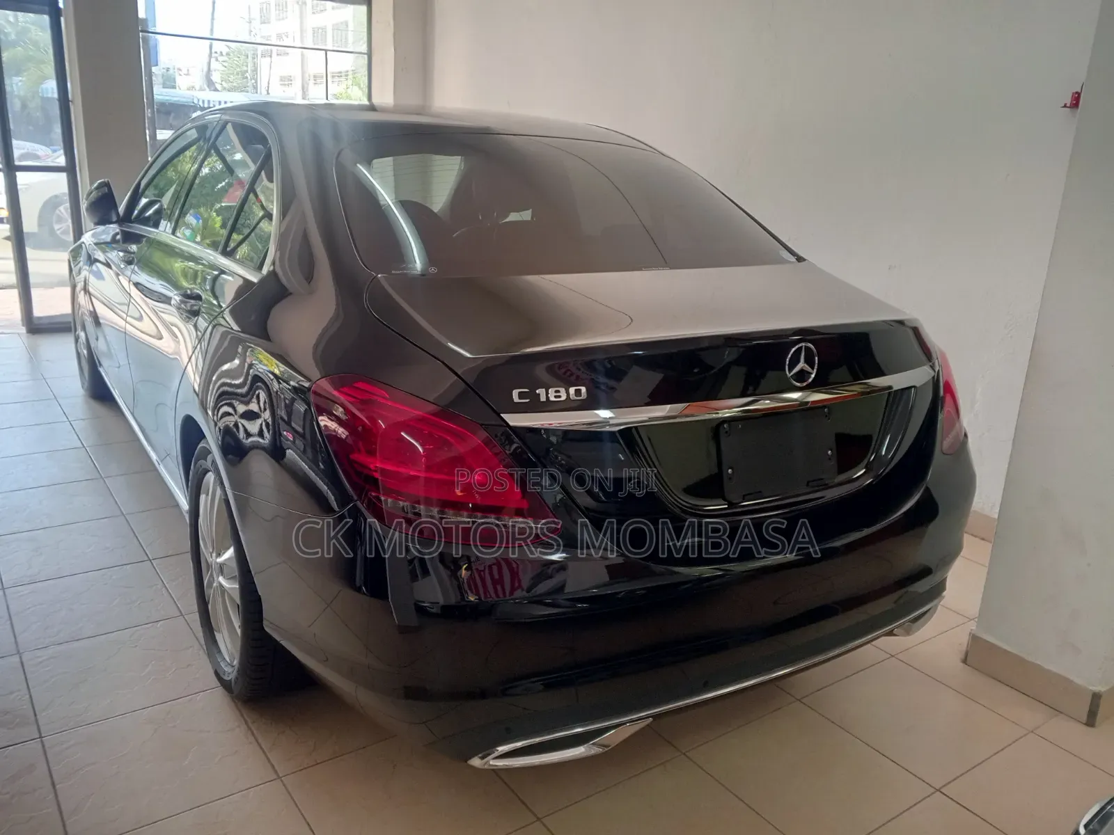 Mercedes-Benz C180 2018 Black
