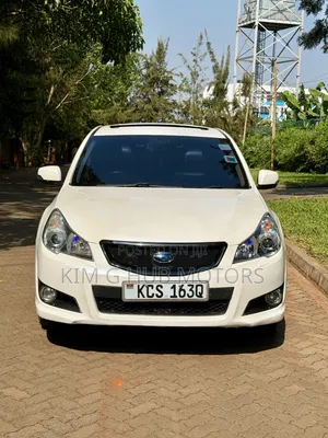 Subaru Legacy 2011 Pearl