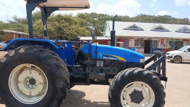Tractor Newholland Tt 75 Four Wheel