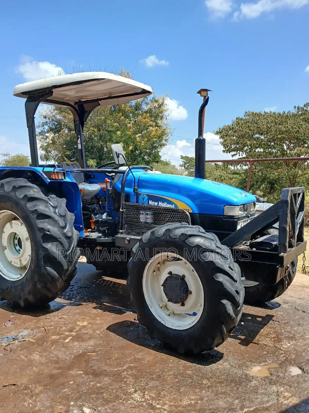 Tractor Newholland Tt 75 Four Wheel