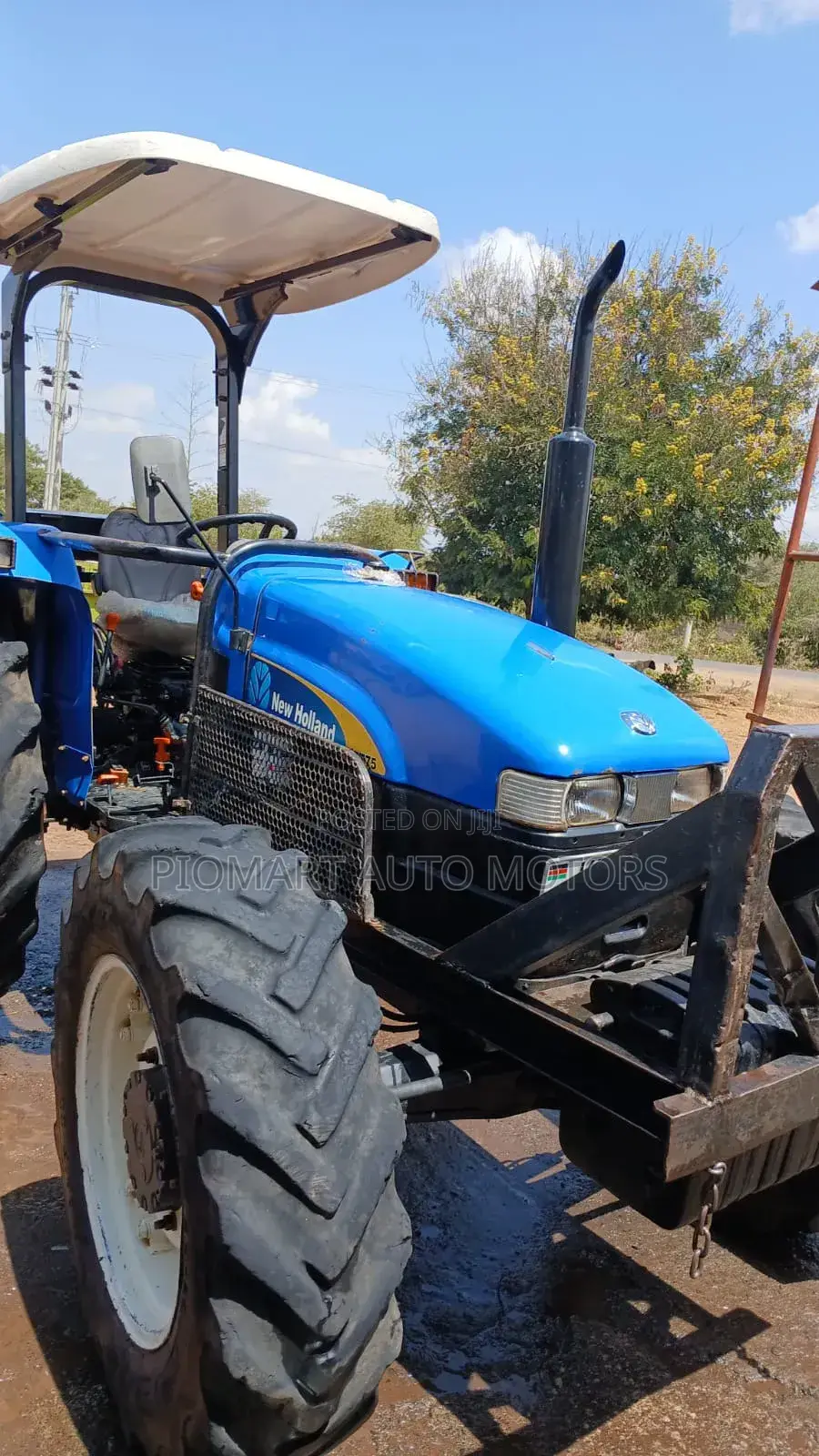 Tractor Newholland Tt 75 Four Wheel