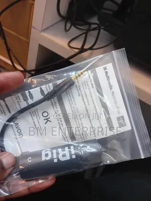 Irig 1 Guitar Audio Adapter for Mobile Streaming/Studio Recording