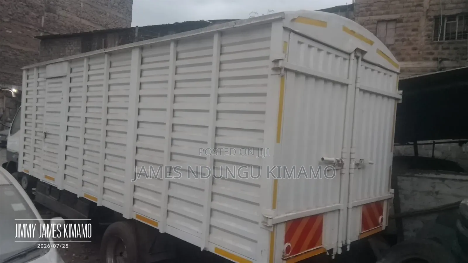 Mitsubishi Truck FH 215 Model on Sale