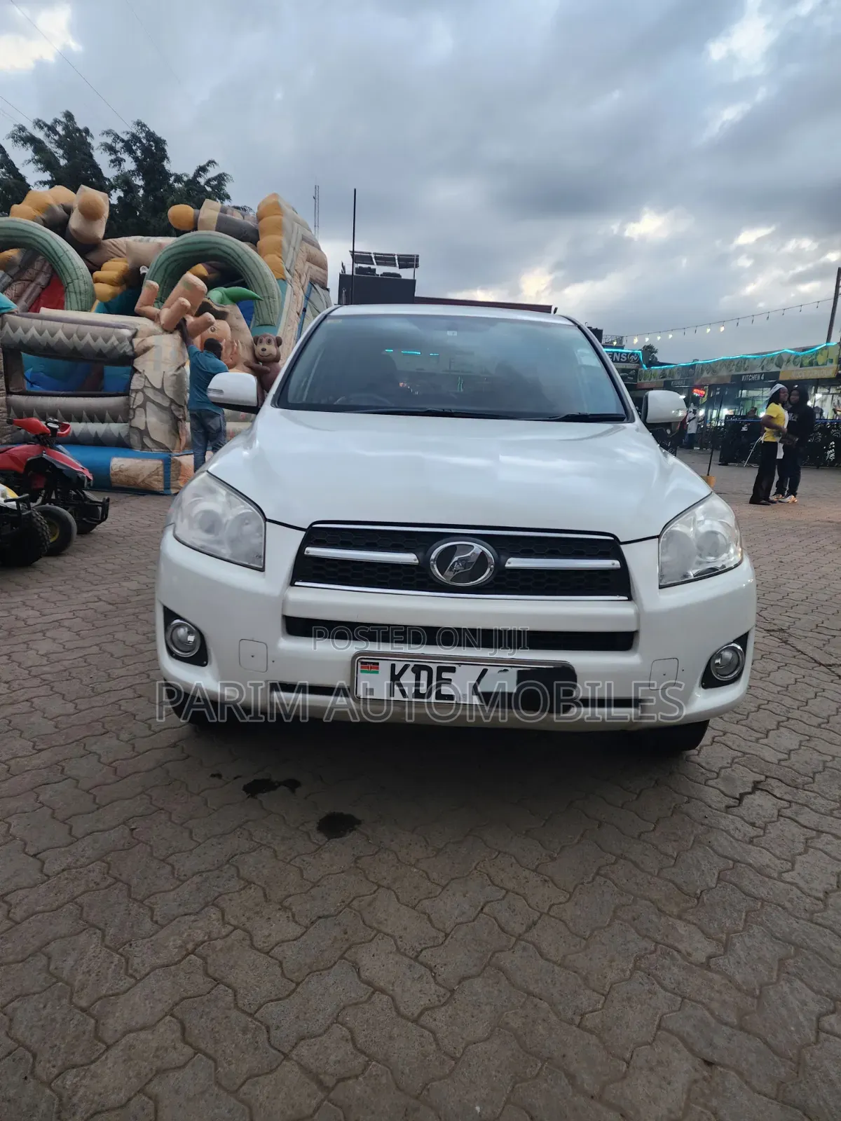 Toyota RAV4 2015 White