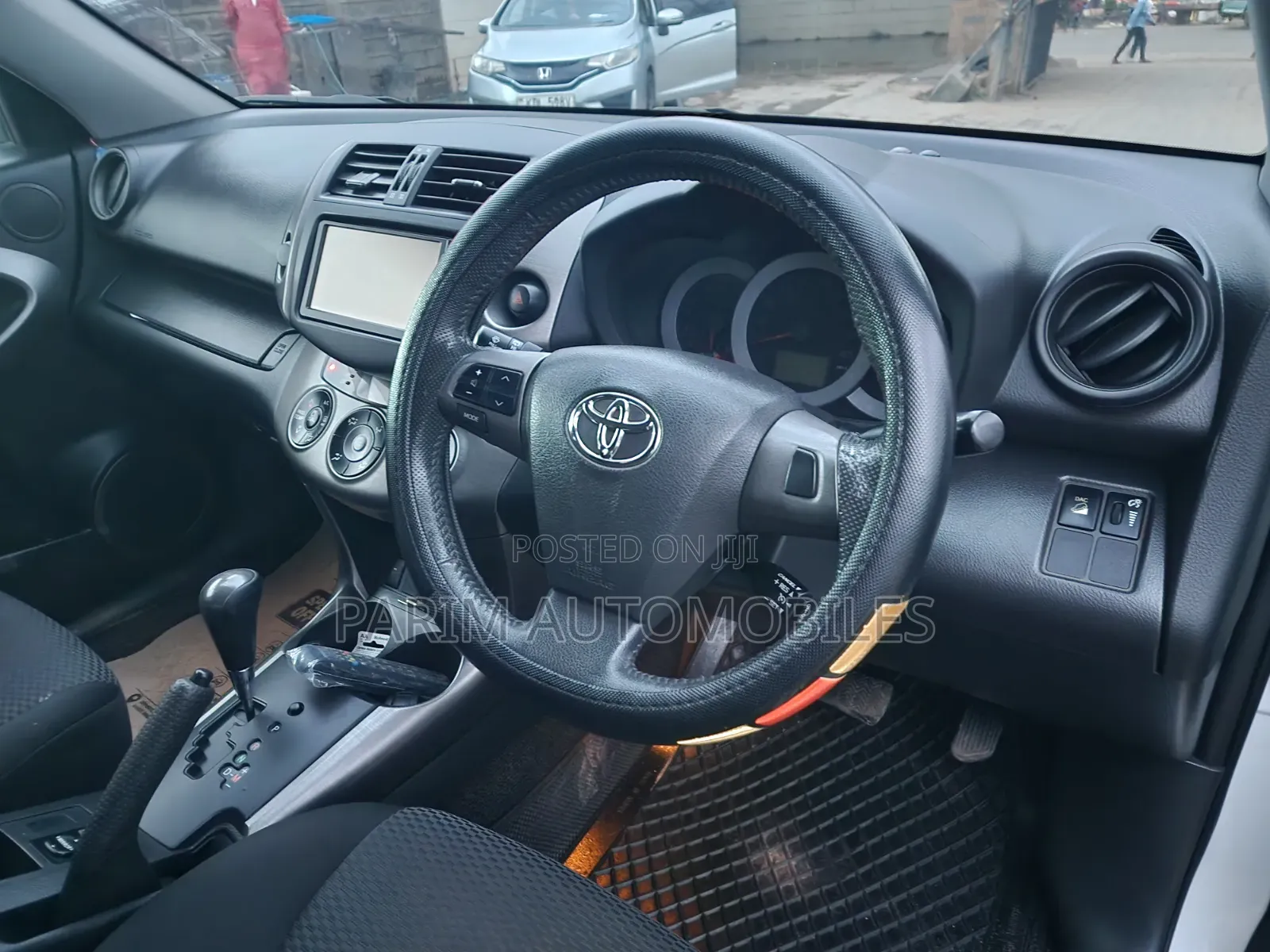 Toyota RAV4 2015 White