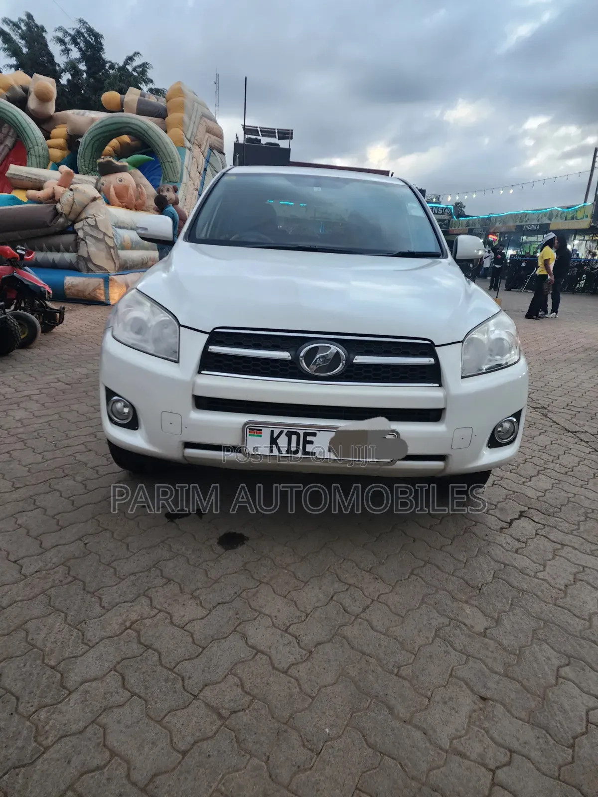 Toyota RAV4 2015 White