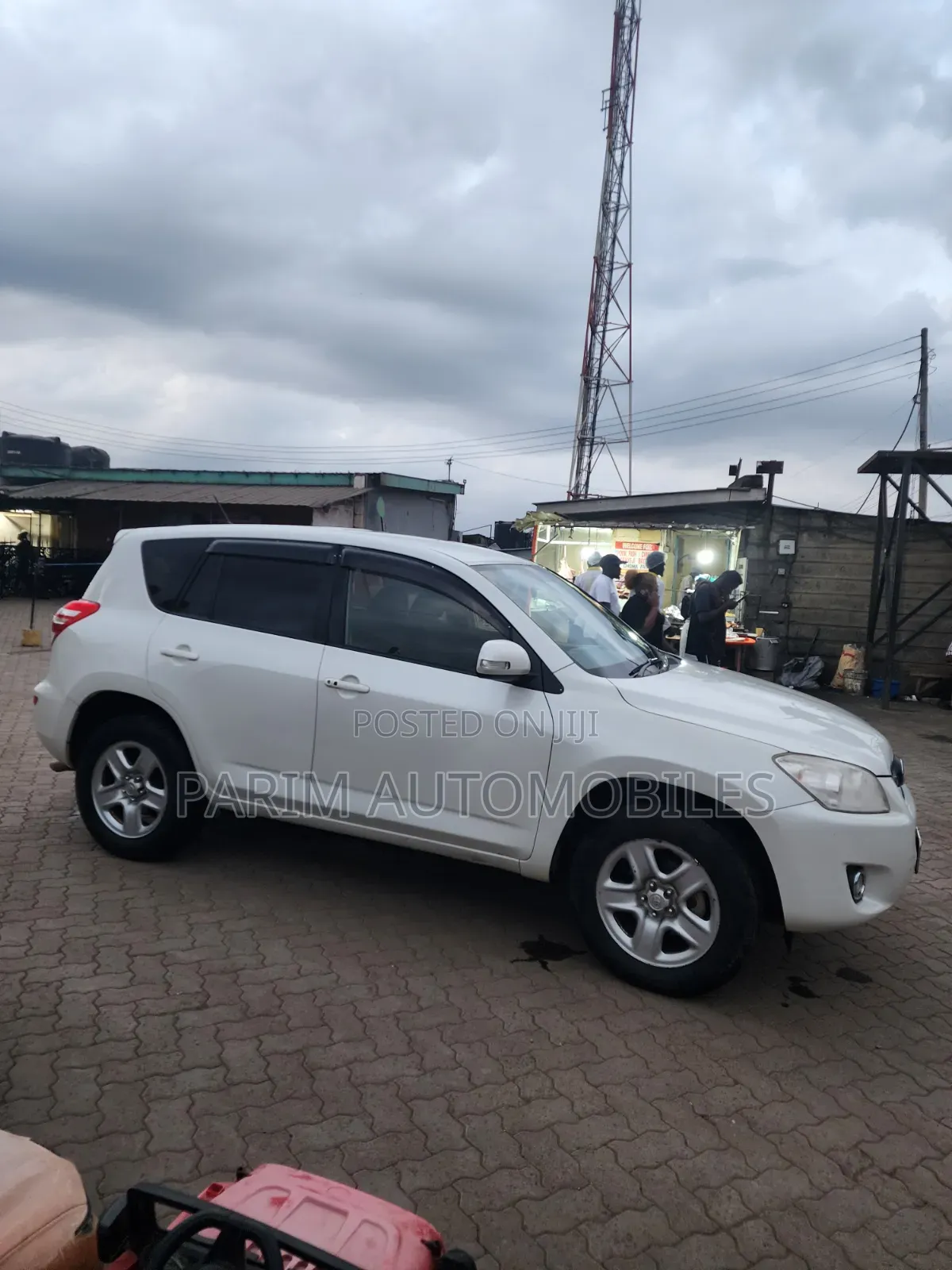 Toyota RAV4 2015 White