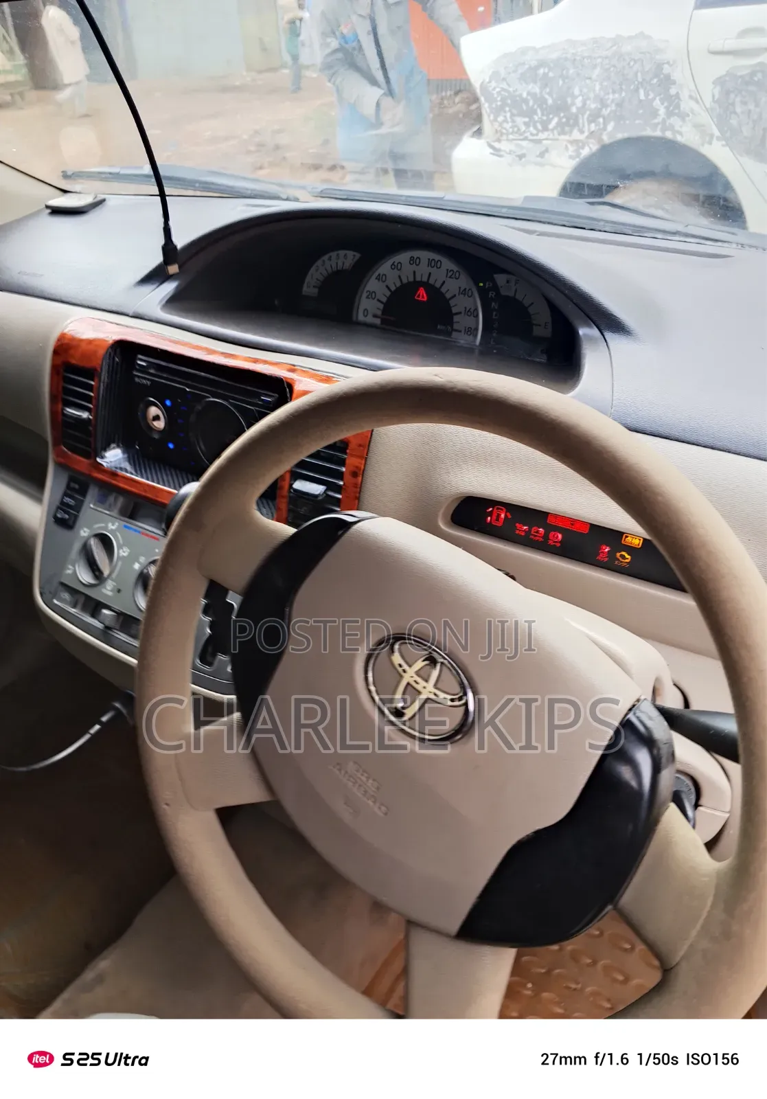 Toyota Raum 2009 White