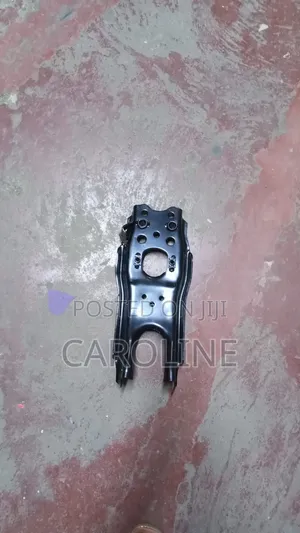 Lower Arm Hilux Yn85 and Yn55
