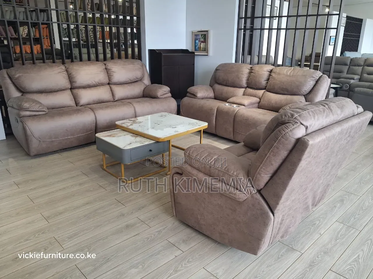 7 Seater Recliner Seat