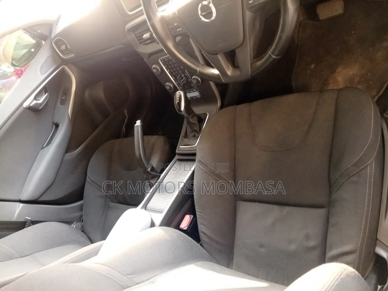 Volvo V40 2018 White