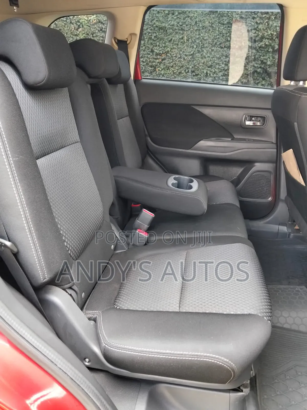 Mitsubishi Outlander 2016 Red
