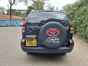 Toyota Land Cruiser Prado 2005 Blue