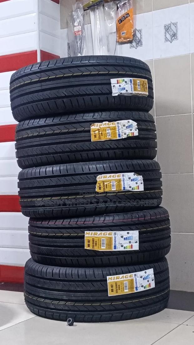 225/55r17 High Quality Tyres