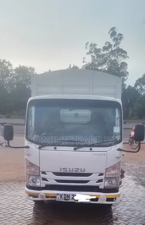 Isuzu NMR 2023 White