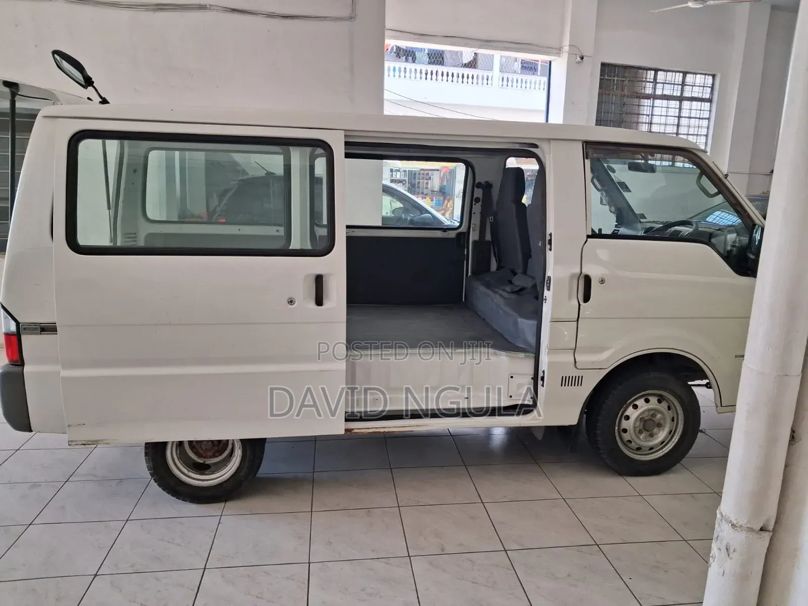 Mazda B 2017 White