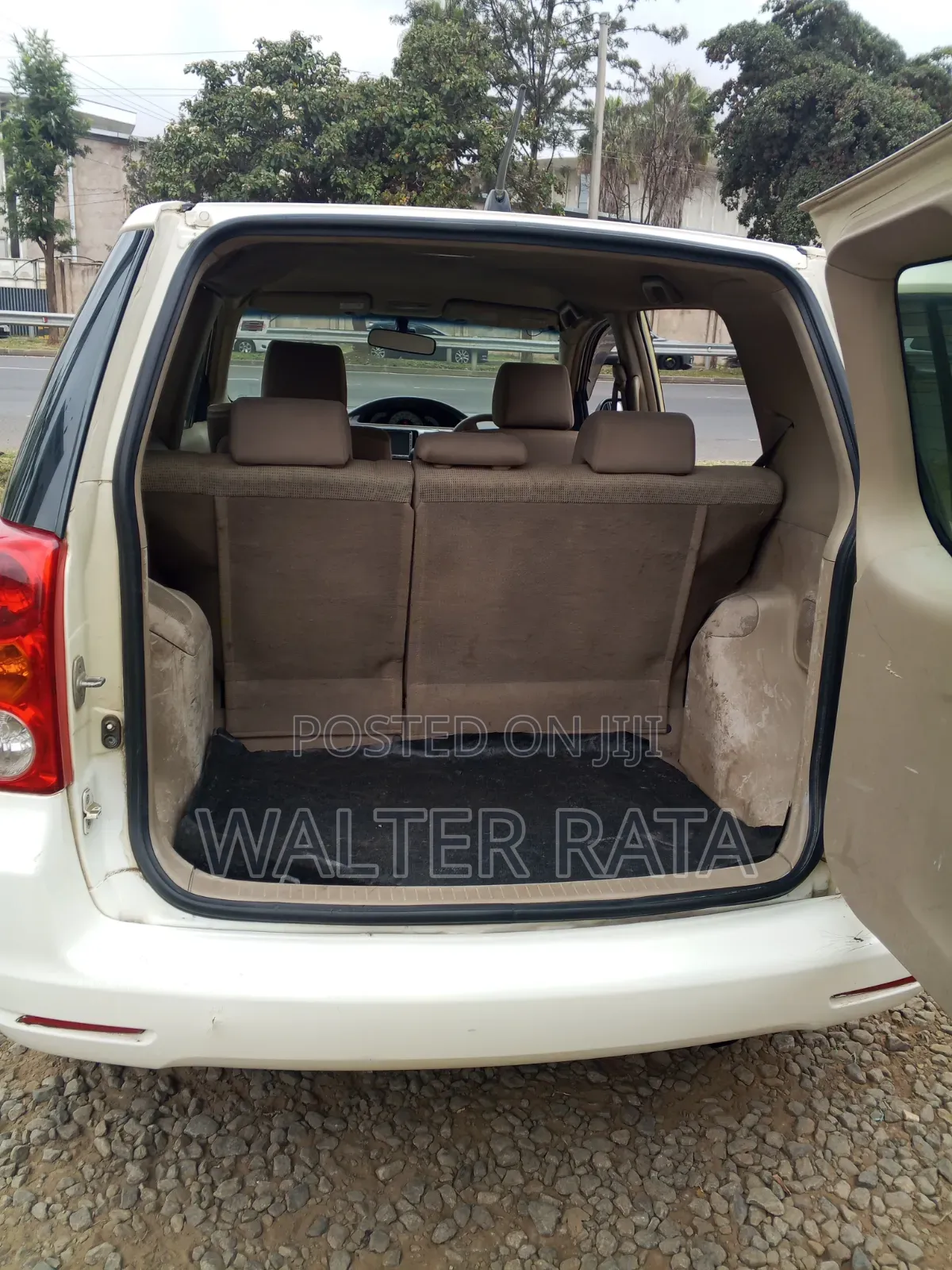 Toyota Raum 2004 Pearl