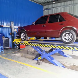Scissor Lift