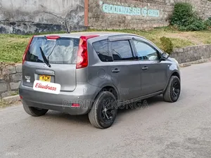 Nissan Note 2010 Gray