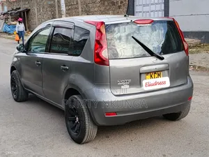 Nissan Note 2010 Gray