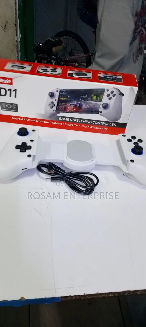 D11 Game Stretching Controller