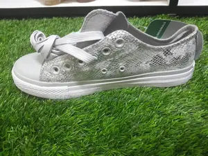 Converse Rubber