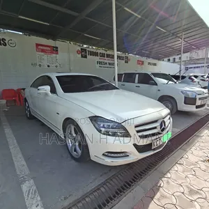 Mercedes-Benz CLS 2012 White