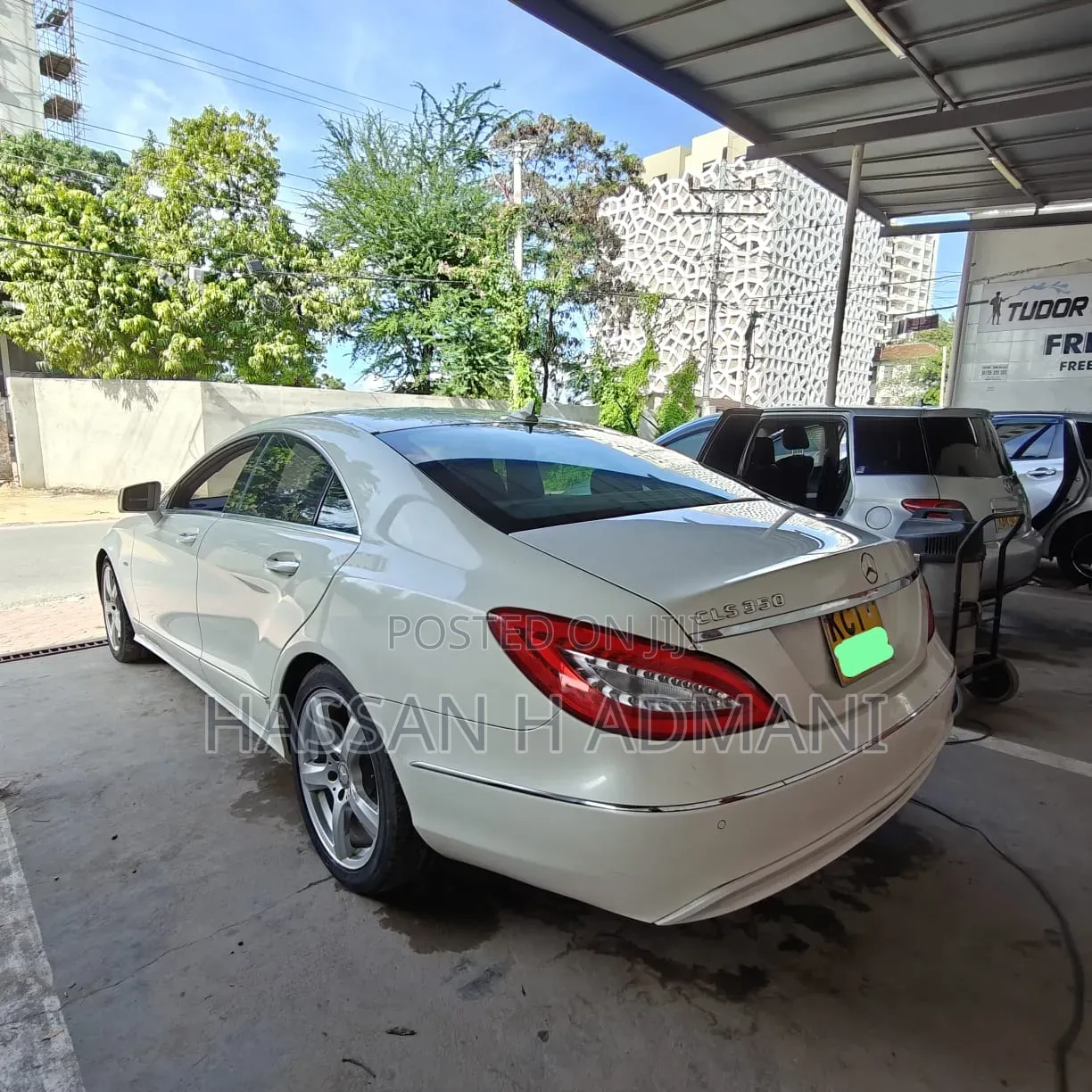 Mercedes-Benz CLS 2012 White