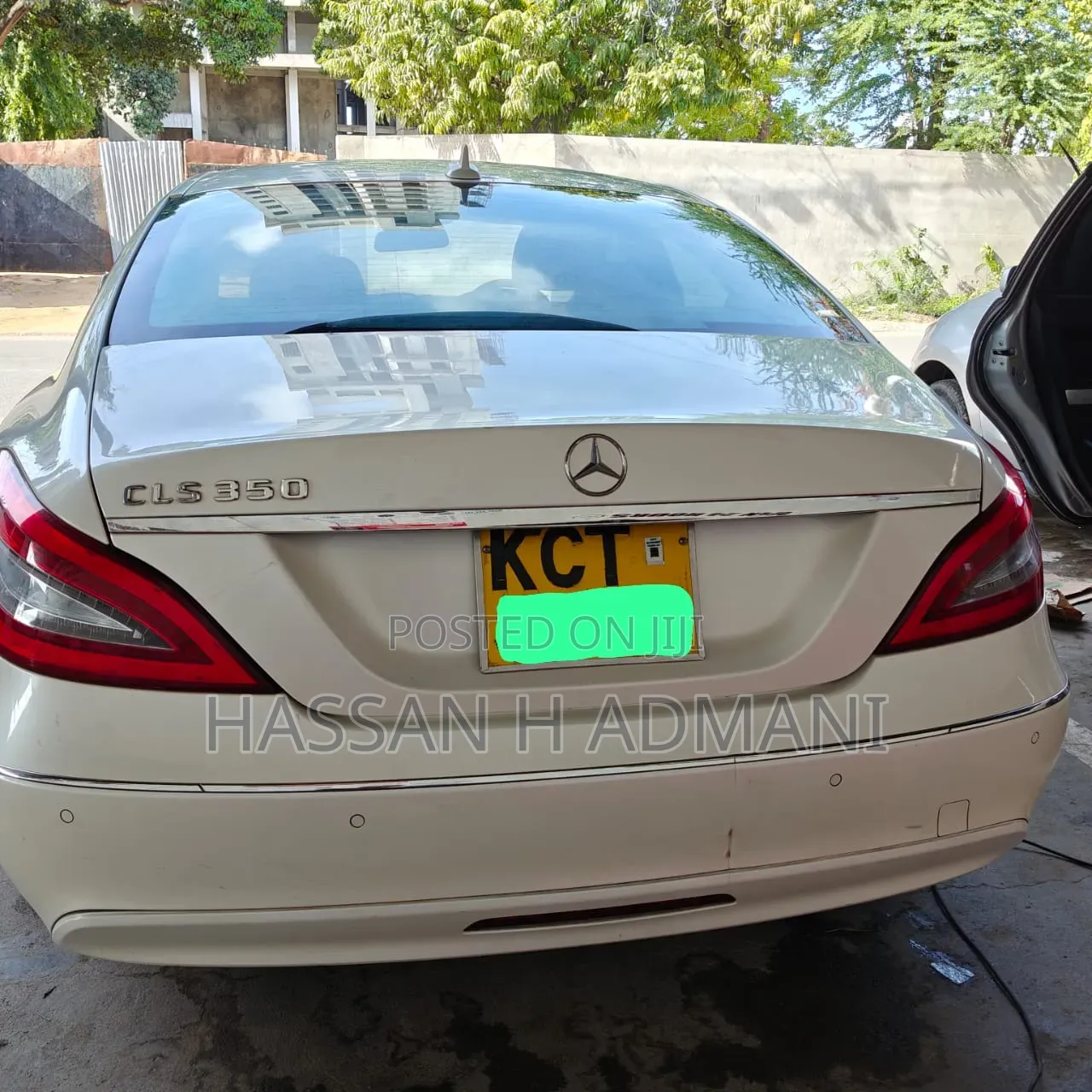 Mercedes-Benz CLS 2012 White
