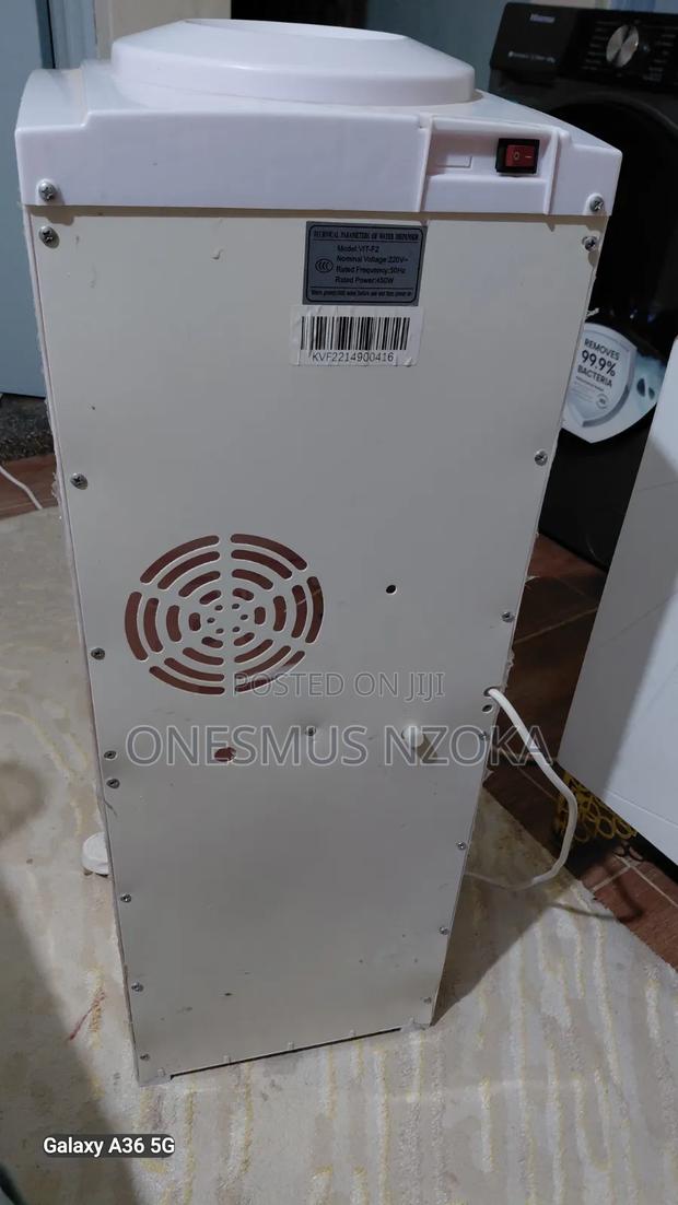 Water Dispenser - thumbnail 3