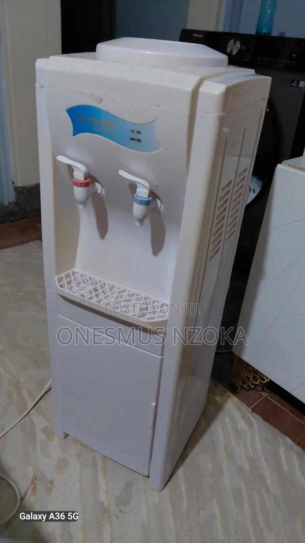 Water Dispenser - thumbnail 4