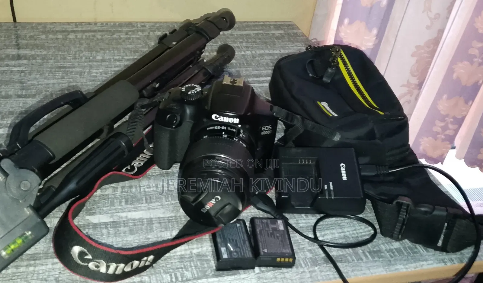 Canon EOS 4000D DSLR Camera + 2 Batteries + Charger + Tripod