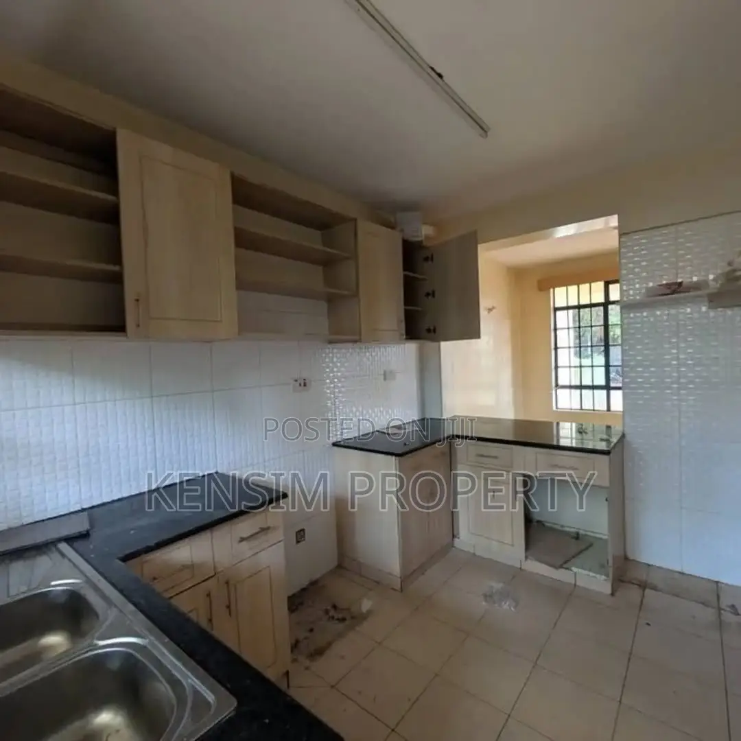 4bdrm Townhouse / Terrace in Kitisuru for rent