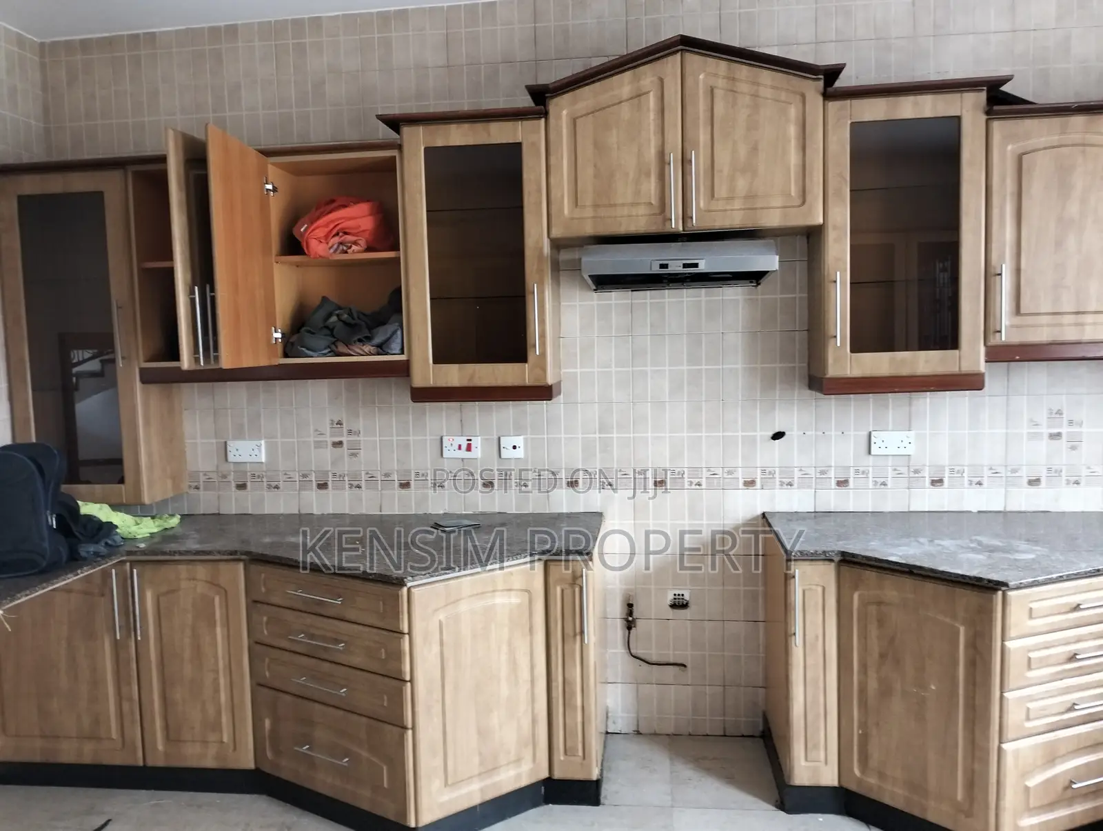 4bdrm House in Spring Valley for rent