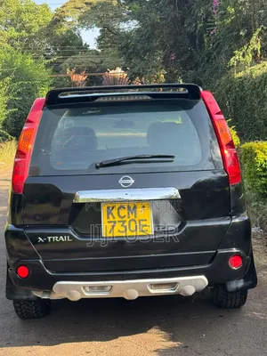 Nissan X-Trail 2010 Black