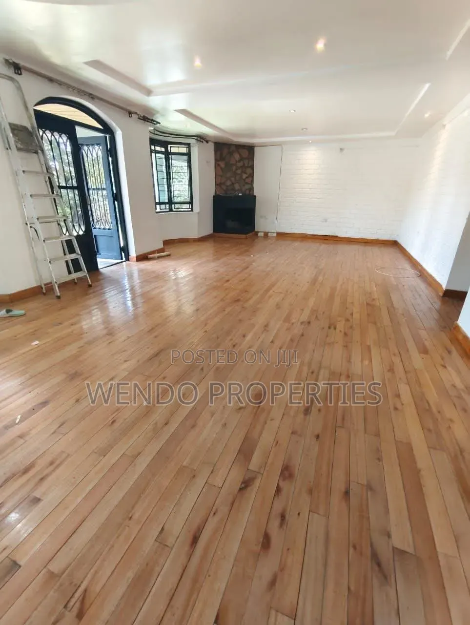 3bdrm Bungalow in Karen C for rent