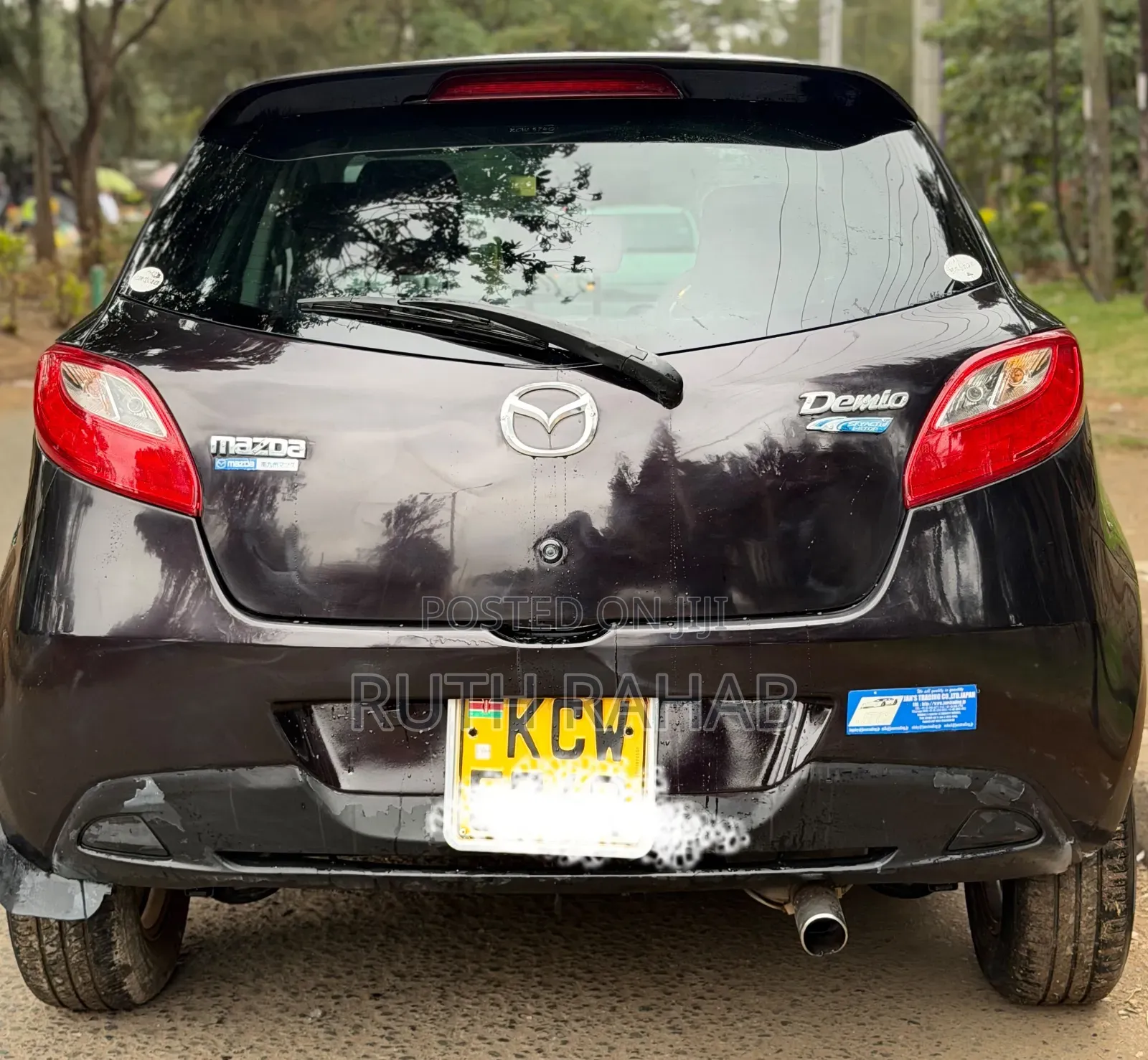 Toyota Vitz 2012 Black