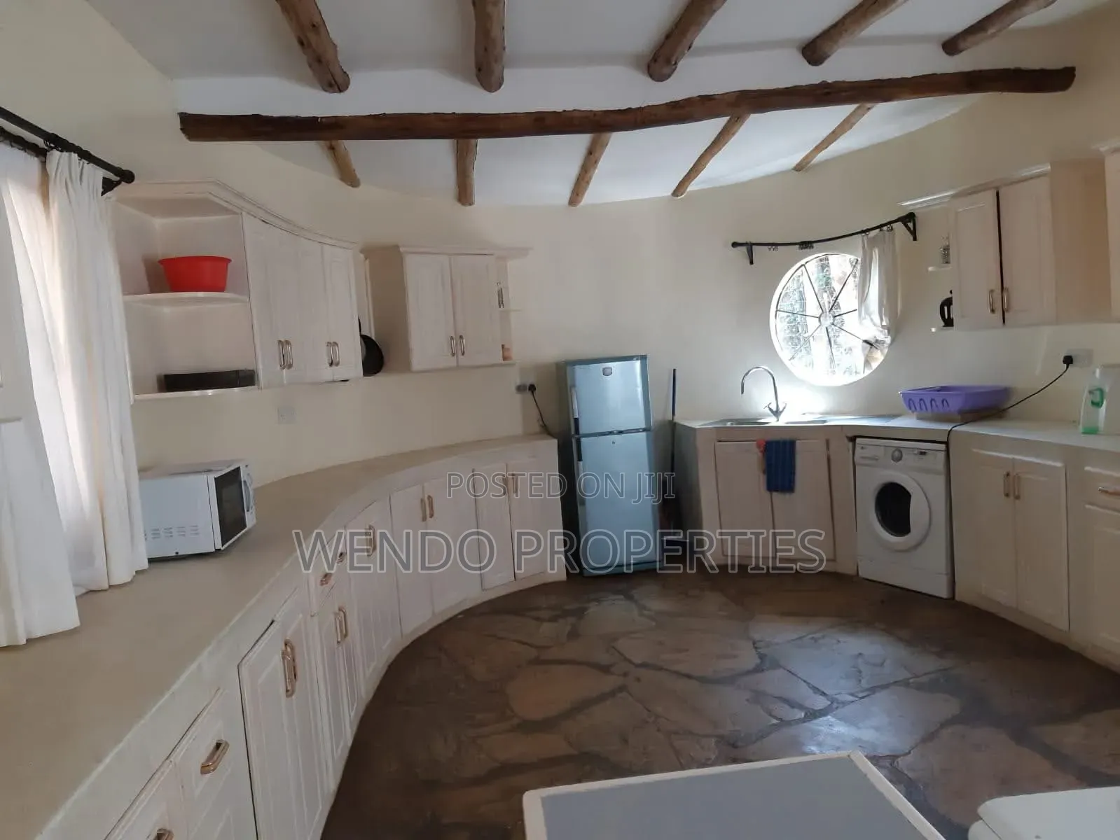 3bdrm Bungalow in Karen C for rent