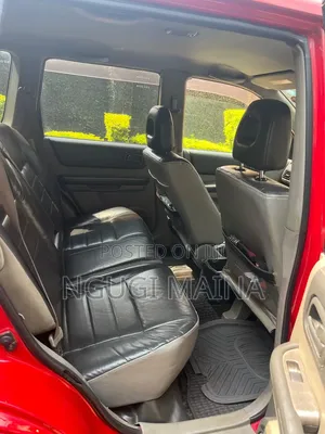 Nissan X-Trail 2004 Red