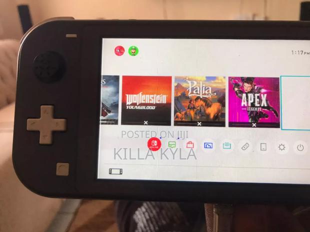 Nintendo Switch Lite - thumbnail 3