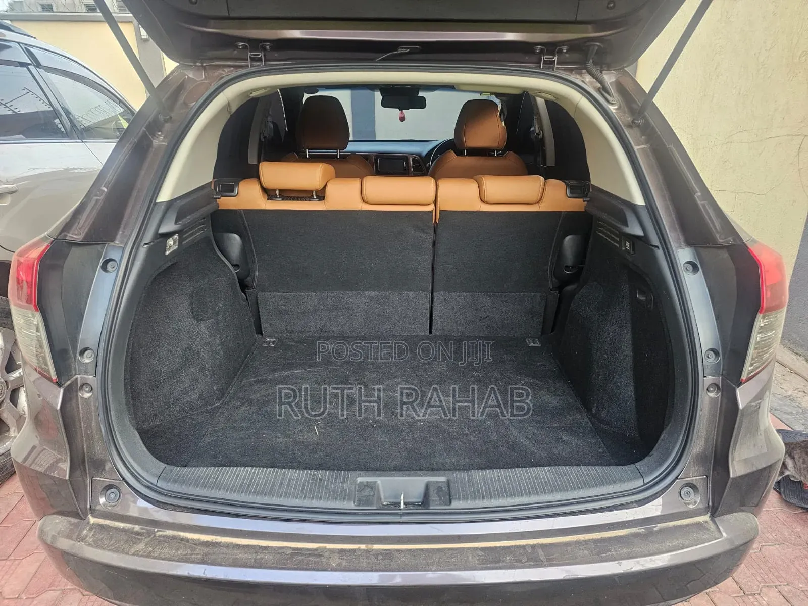 Honda Vezel 2018 Black