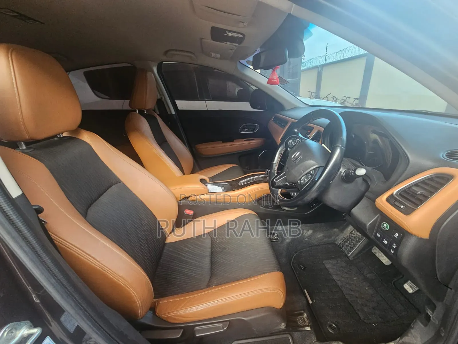 Honda Vezel 2018 Black