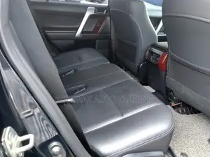 Toyota Land Cruiser 2015 Black
