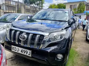 Toyota Land Cruiser 2015 Black