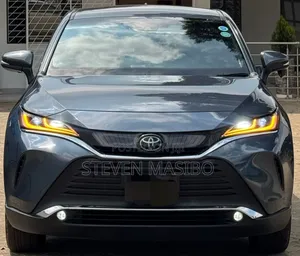 Toyota Harrier 2.0 2020 Blue