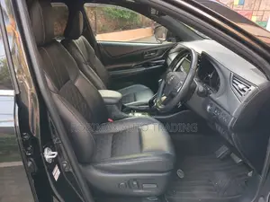 Toyota Harrier 2019 Black